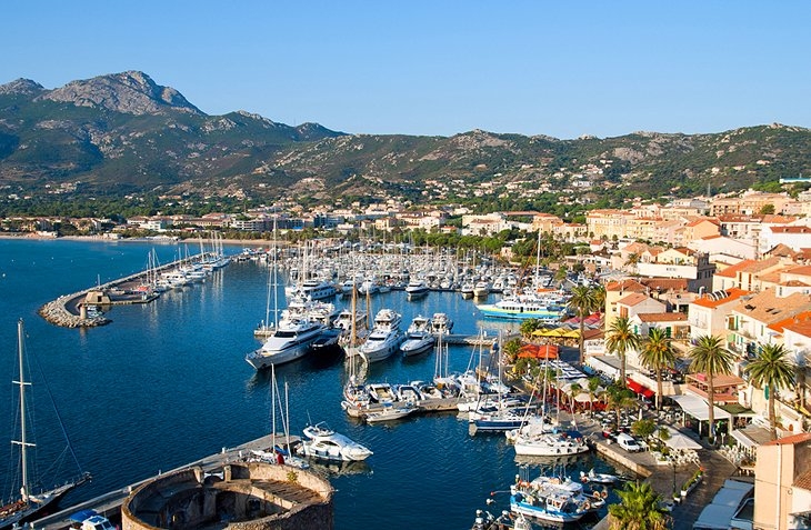 Comment faire un road trip en Corse ?