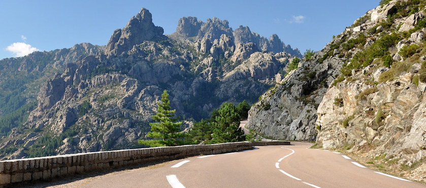 Quand réserver le ferry pour la Corse ?